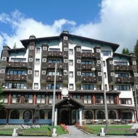 Rta Hotel Catturani Мадонна-ді-Кампільйо Екстер'єр фото