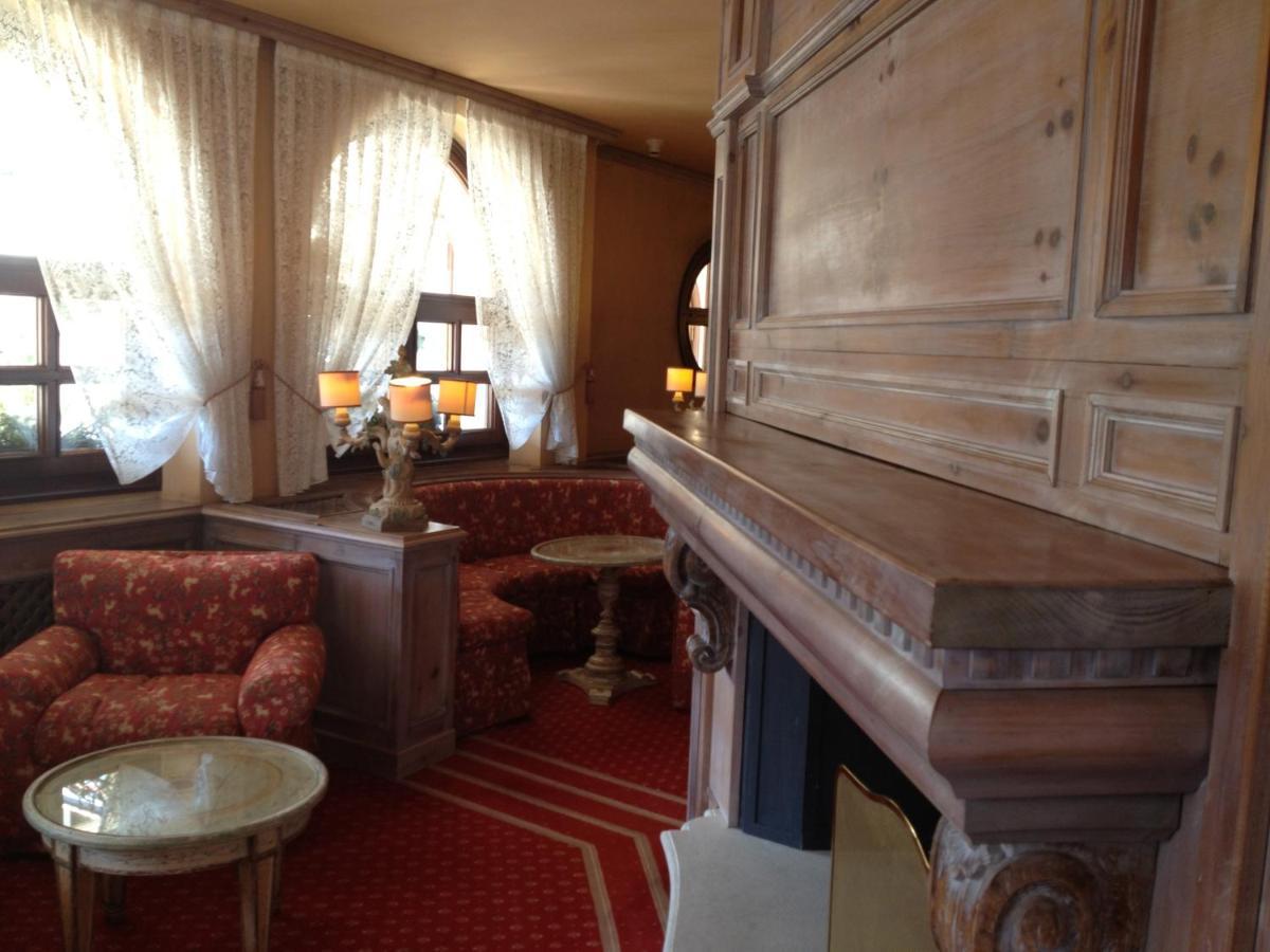 Rta Hotel Catturani Мадонна-ді-Кампільйо Екстер'єр фото