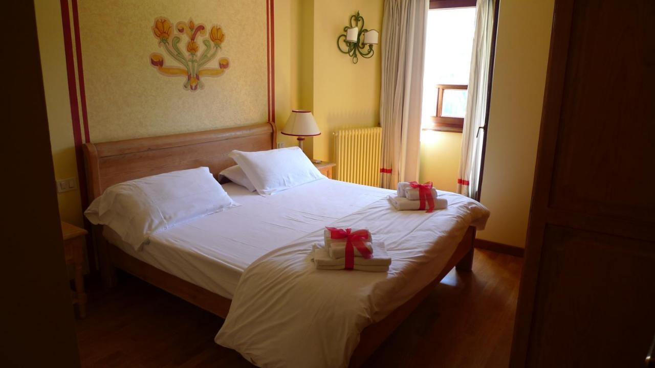 Rta Hotel Catturani Мадонна-ді-Кампільйо Екстер'єр фото
