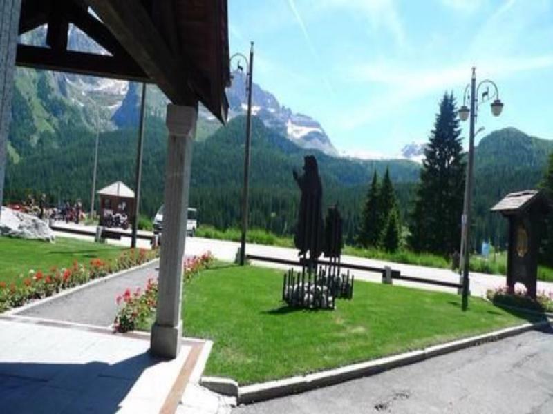 Rta Hotel Catturani Мадонна-ді-Кампільйо Екстер'єр фото